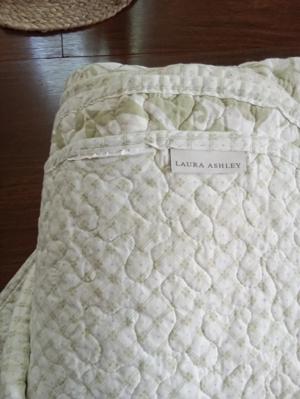 Laura Ashley damask quilt